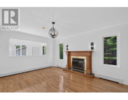 34 Olivers Pond Place thumbnail 14