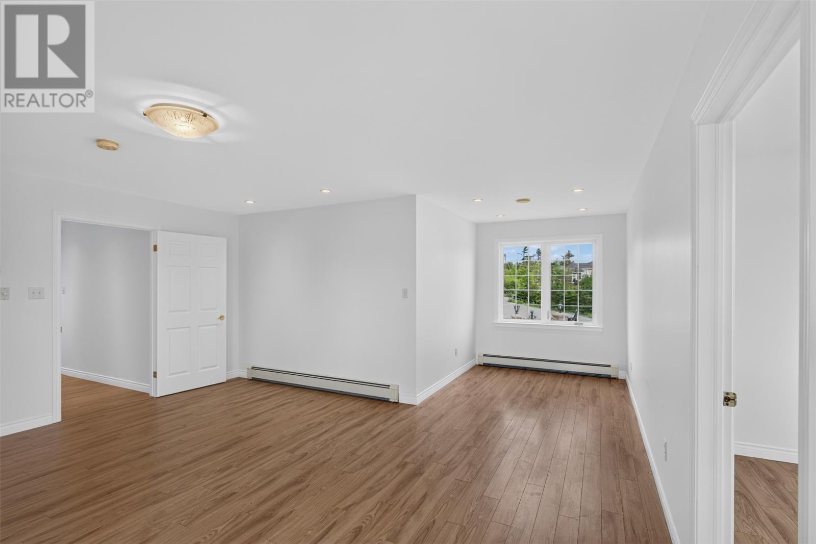 34 OLIVERS POND Place - 30
