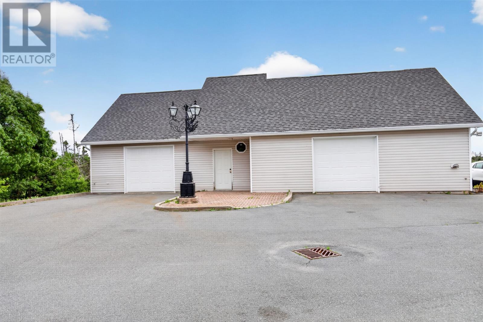 34 OLIVERS POND Place - 4