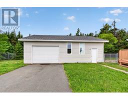 34 Olivers Pond Place thumbnail 5
