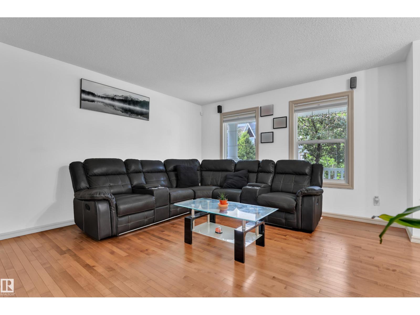 7223 19A AV SW - 10
