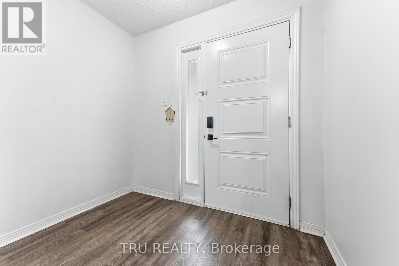 43 KATHLEEN CRESCENT - 2