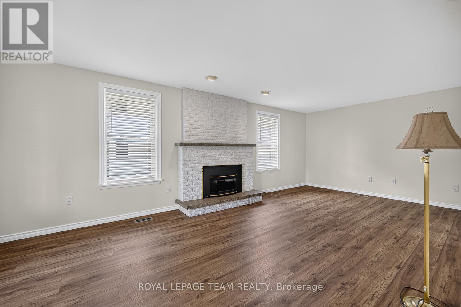 376 HYDE STREET - 10