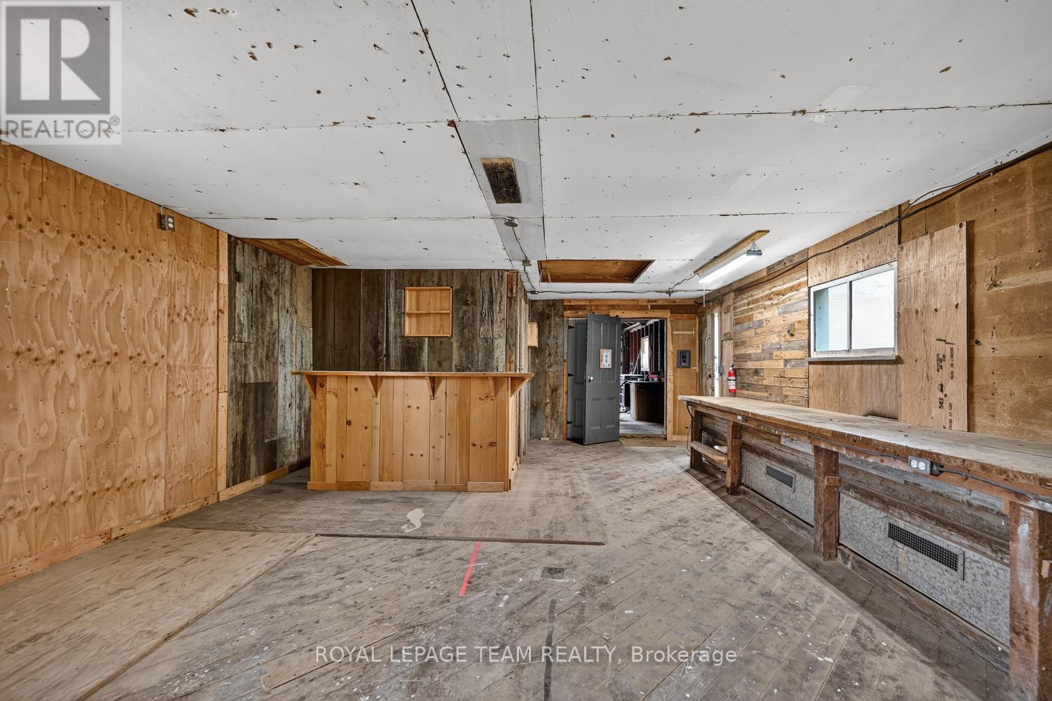 376 HYDE STREET - 31