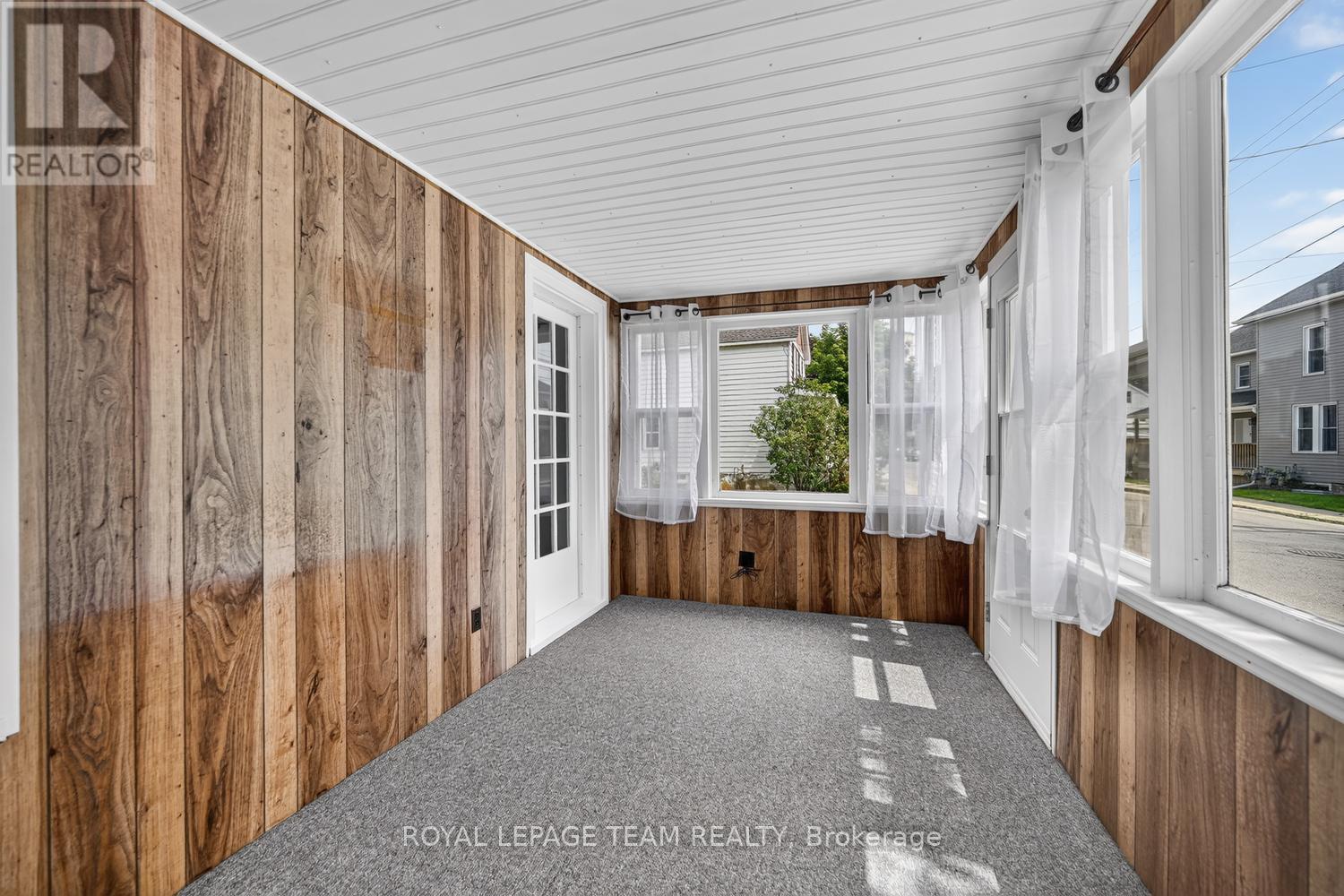 376 HYDE STREET - 8