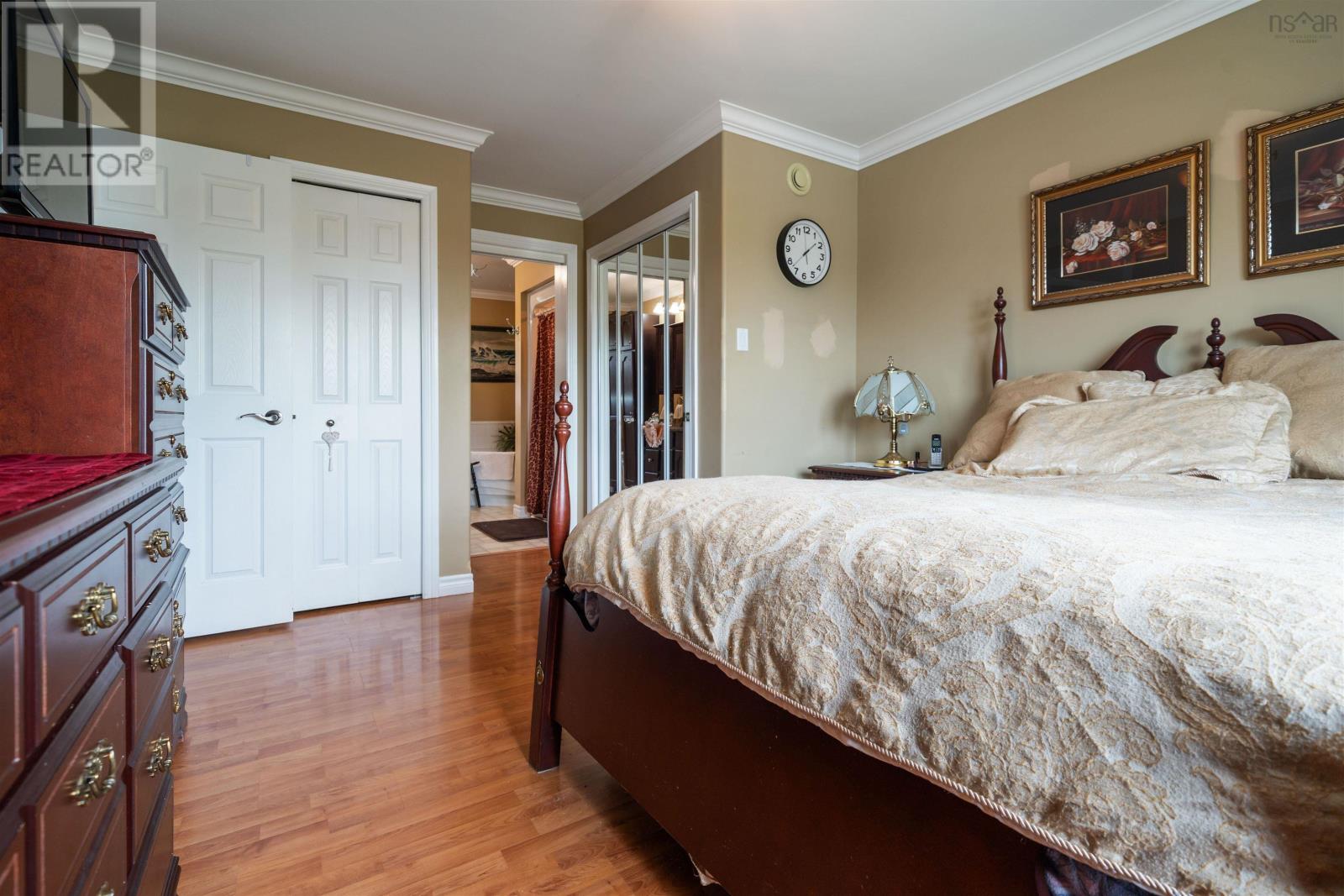 11 Grono Road - 27