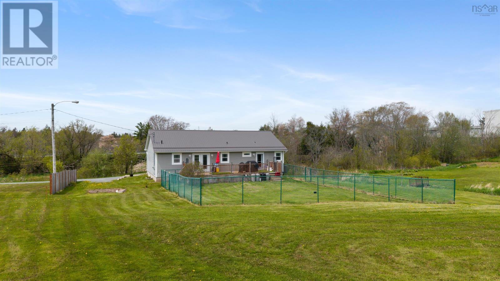 11 Grono Road - 43