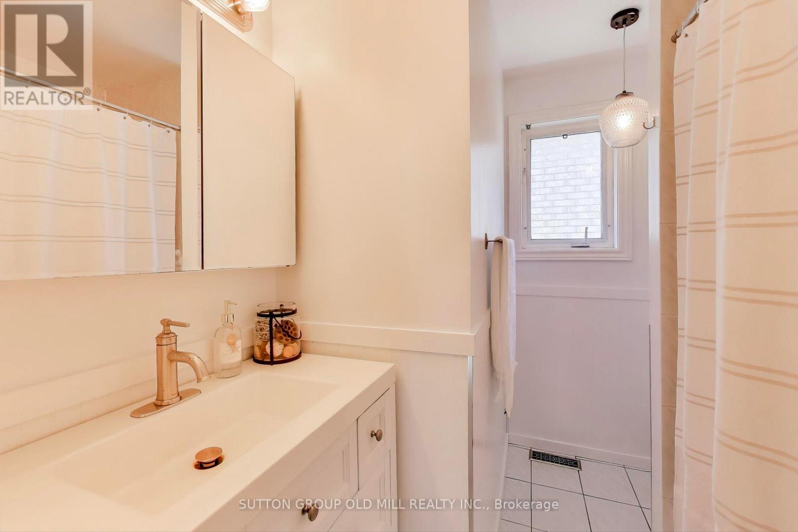 2 CHELWAY ROAD - 25