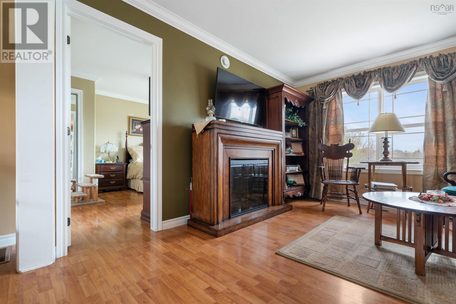 11 Grono Road - 7