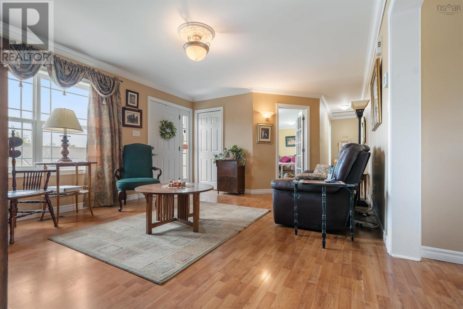 11 Grono Road - 8
