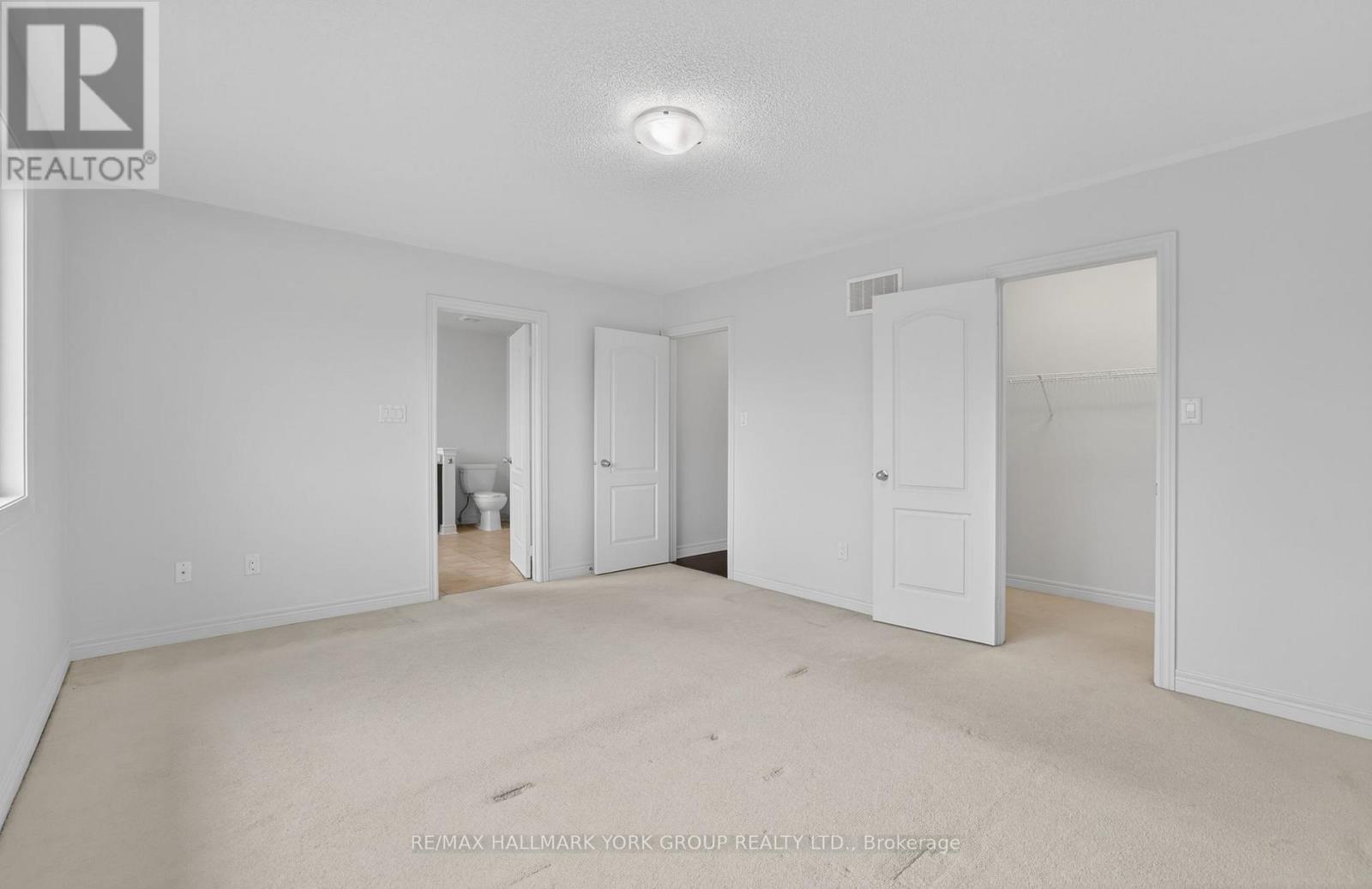 35 AMBERWING LANDING - 28