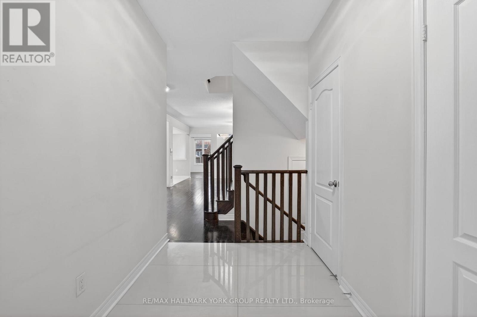 35 AMBERWING LANDING - 8