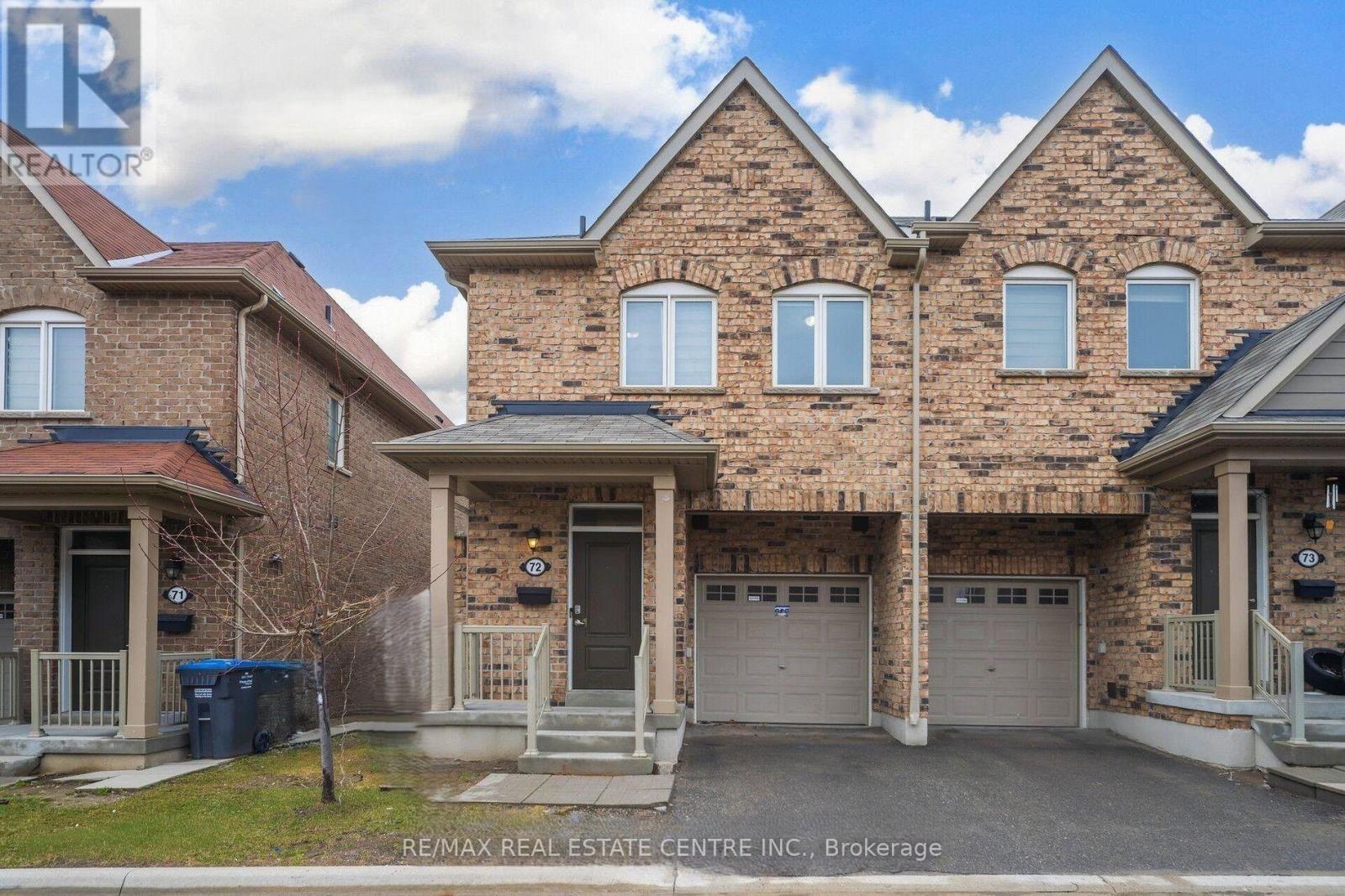 #72 50 EDINBURGH DRIVE - 1