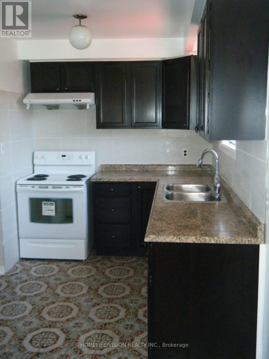 3766 DARLA DRIVE E - 2