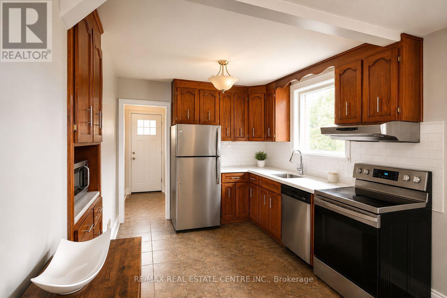 75 CYNTHIA ROAD - Image 16