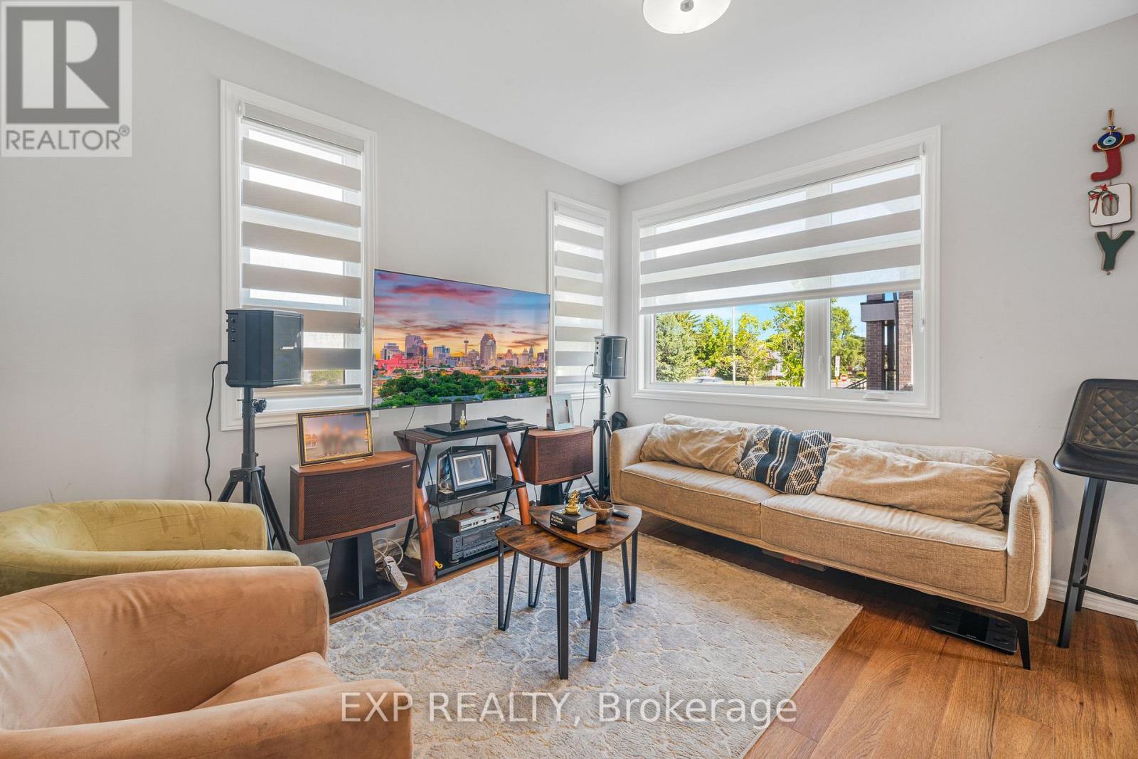 #28 5672 DORCHESTER ROAD - 10