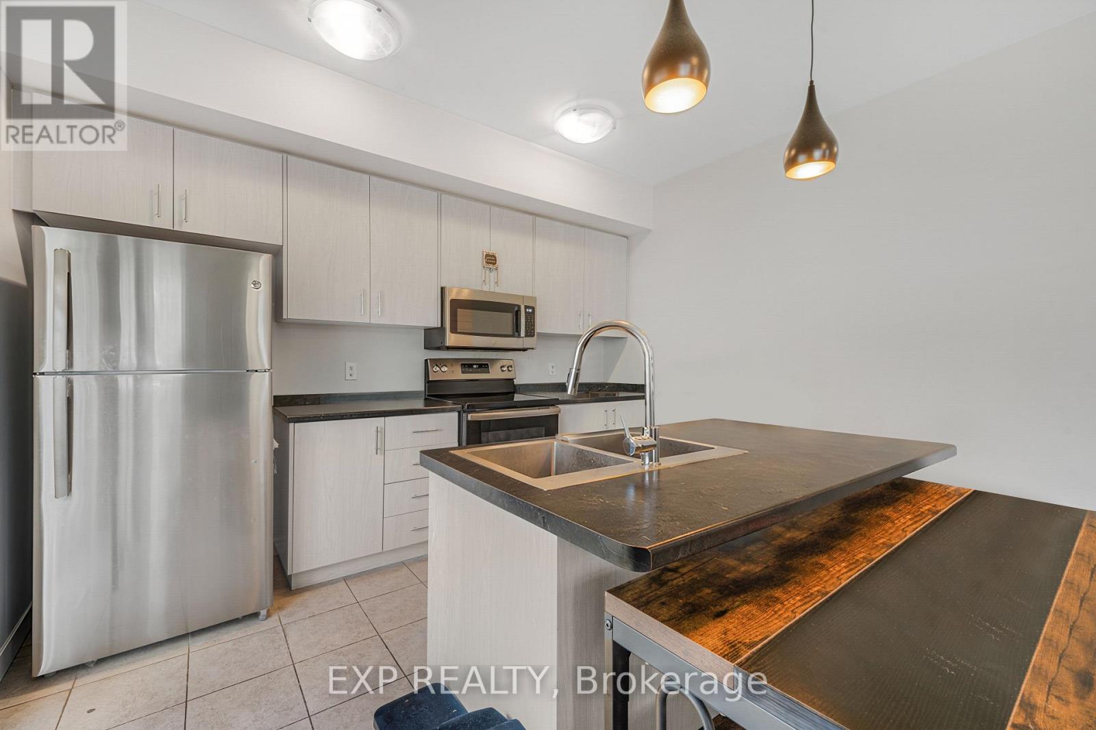 #28 5672 DORCHESTER ROAD - 14