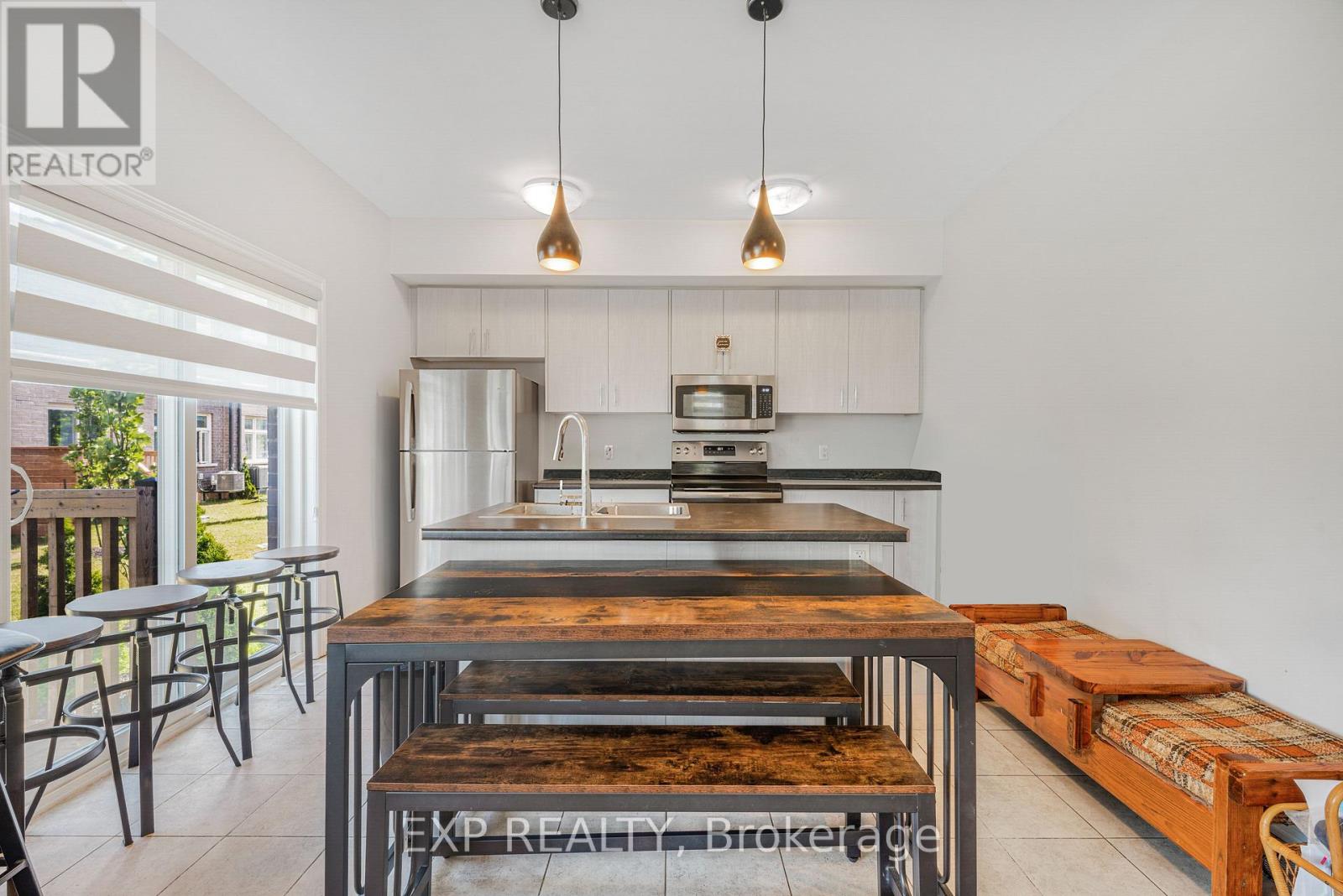 #28 5672 DORCHESTER ROAD - 15