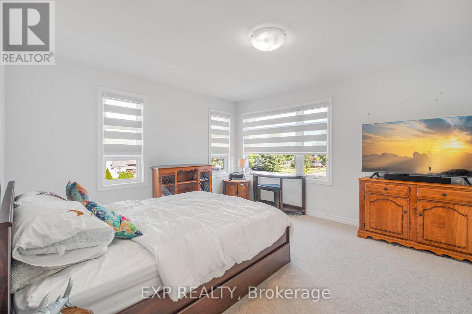 #28 5672 DORCHESTER ROAD - 17