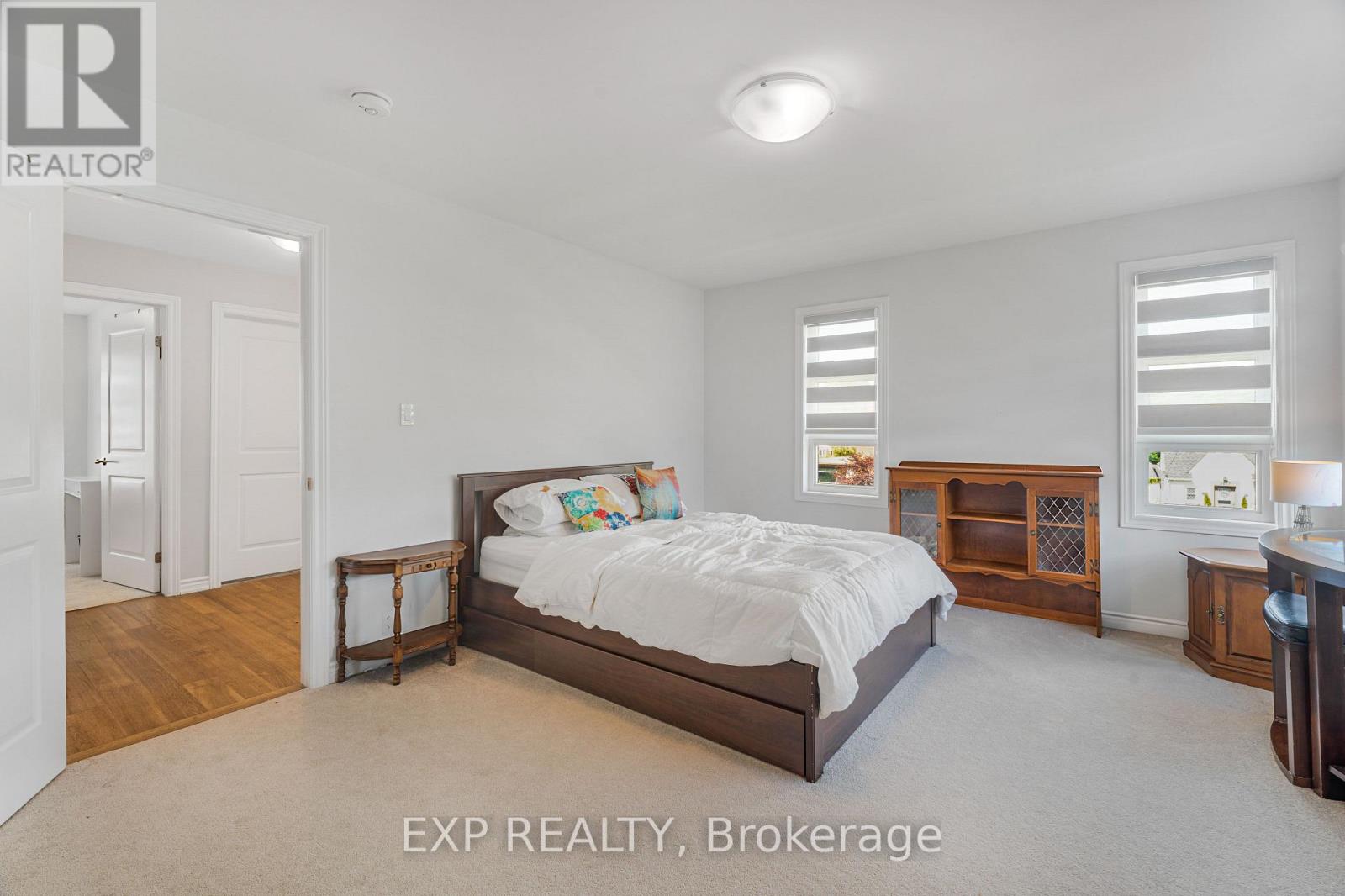 #28 5672 DORCHESTER ROAD - 20