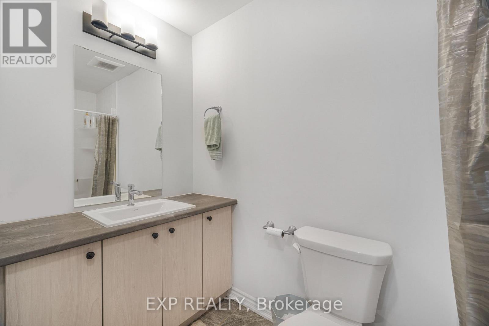 #28 5672 DORCHESTER ROAD - 21
