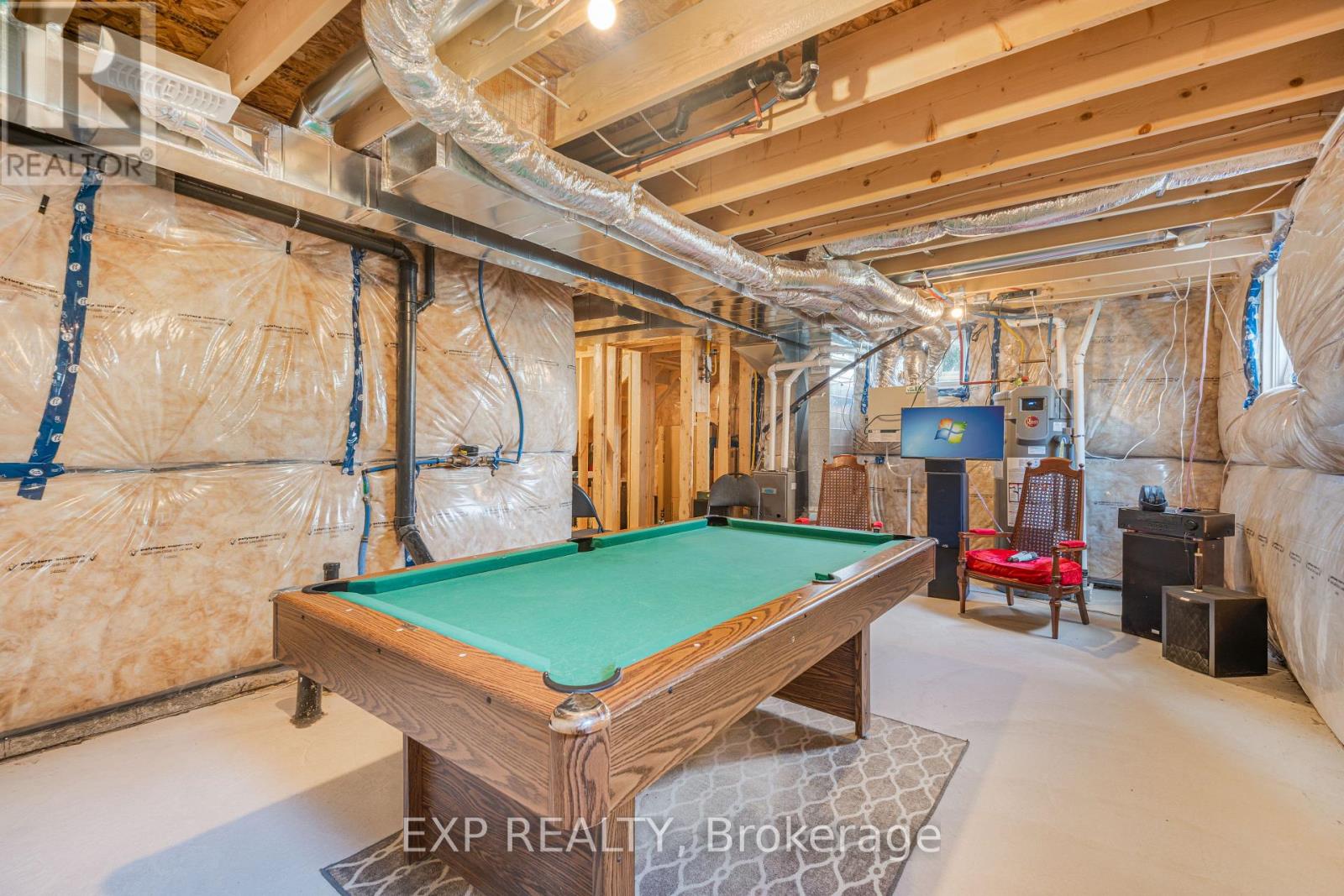 #28 5672 DORCHESTER ROAD - 35