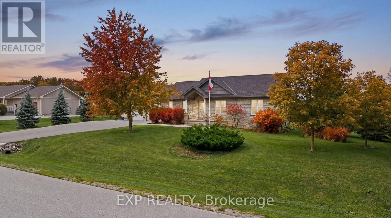 14 REGENCY DRIVE - 4