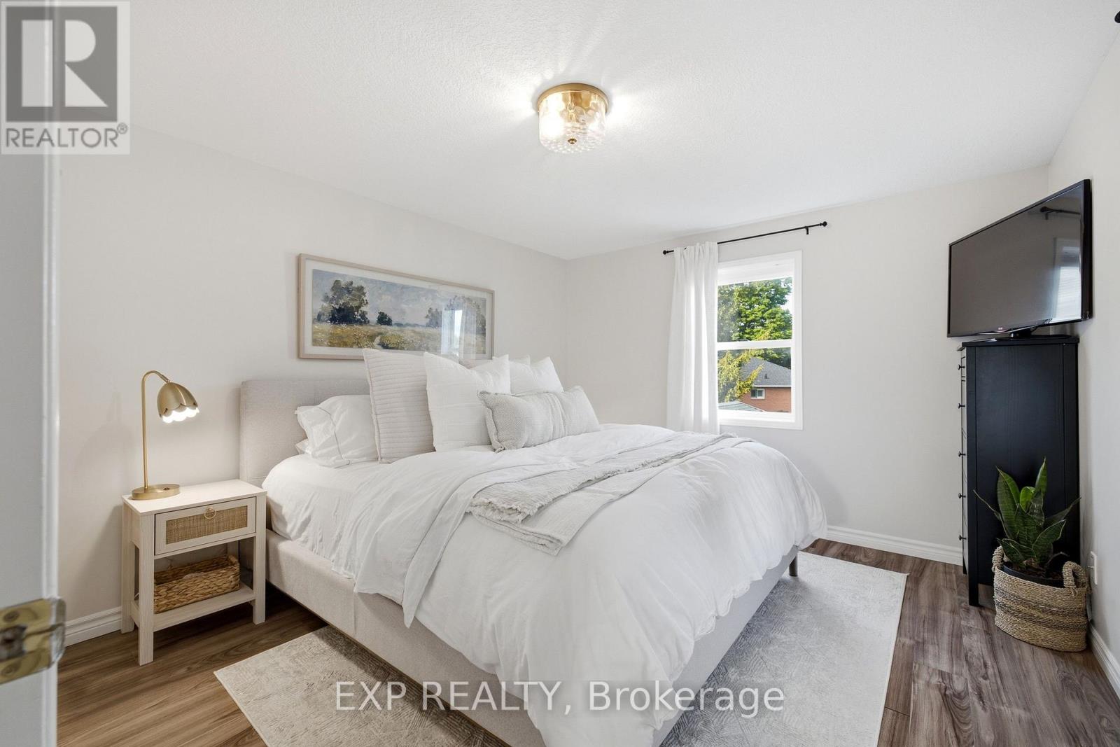 704 JACOB LANE - Image 15