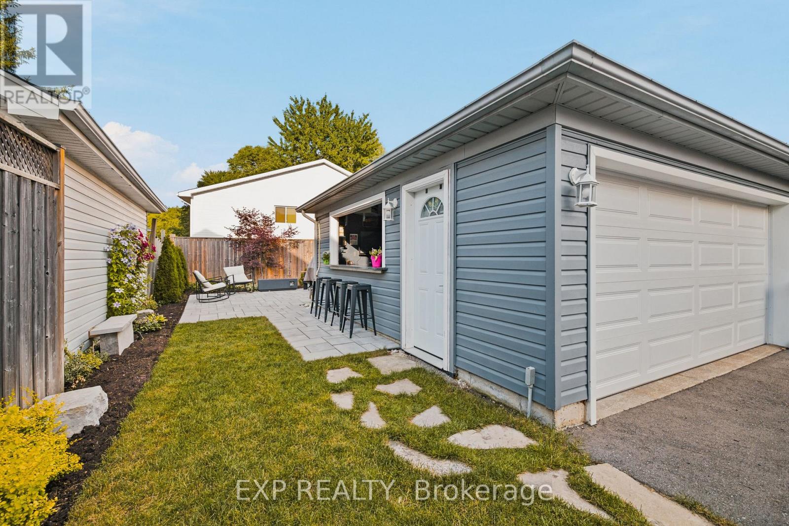 704 JACOB LANE - Image 30