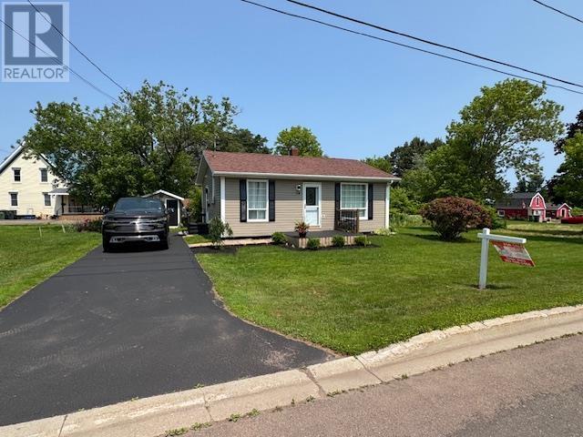 14 East Drive - 1