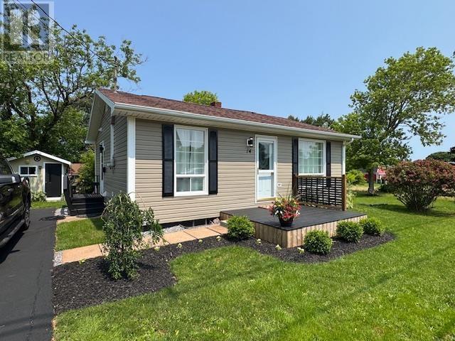 14 East Drive - 3