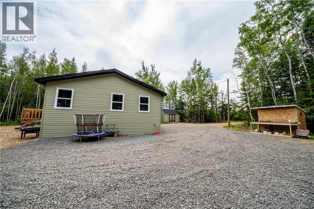 477 Village Des Cormier Road - 43