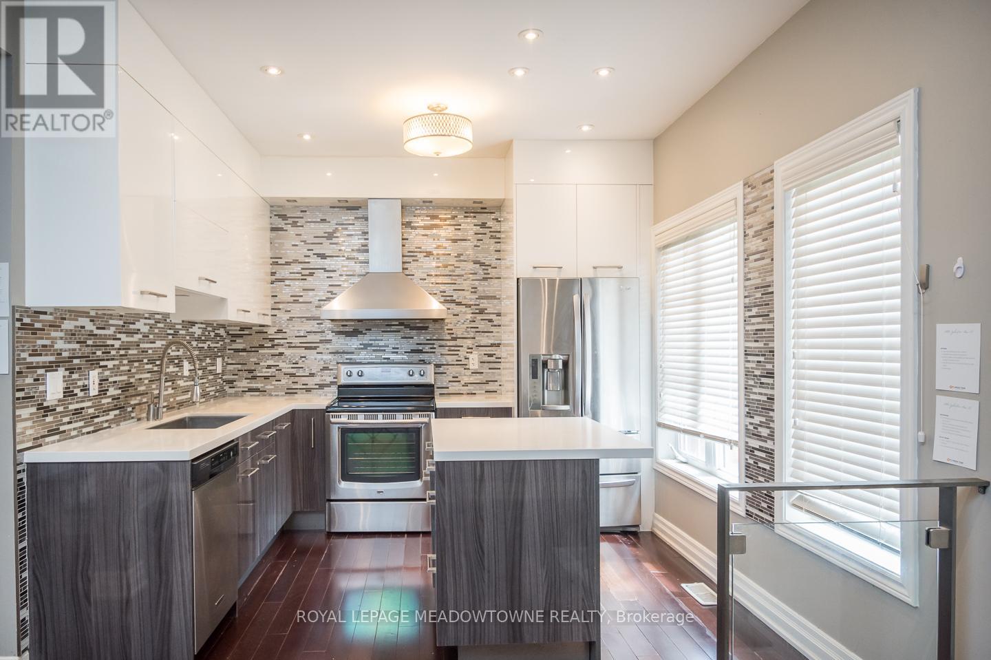 3486 EGLINTON AVENUE W - 15