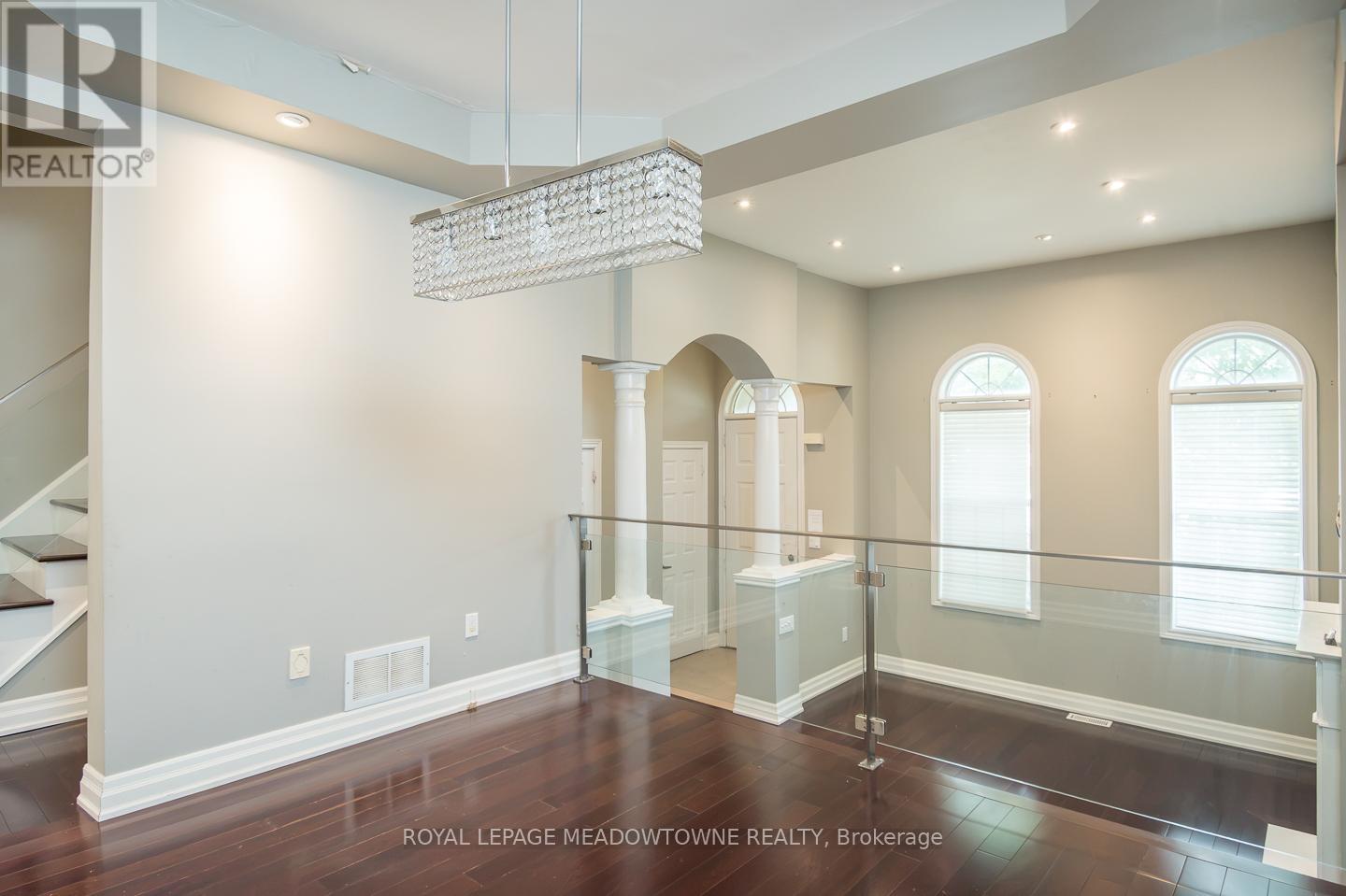 3486 EGLINTON AVENUE W - 10