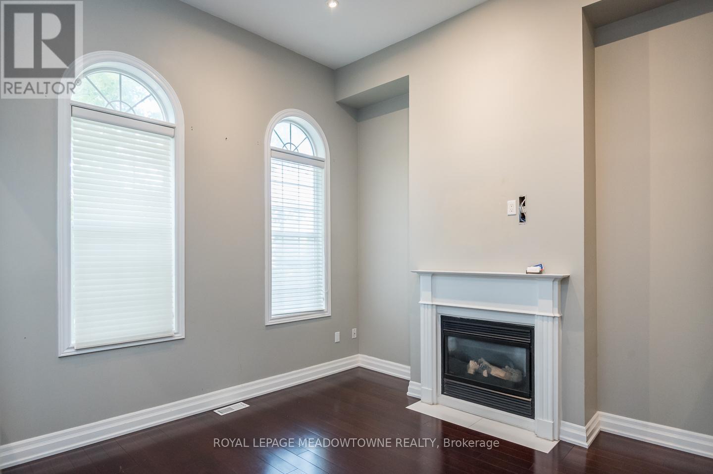 3486 EGLINTON AVENUE W - 7