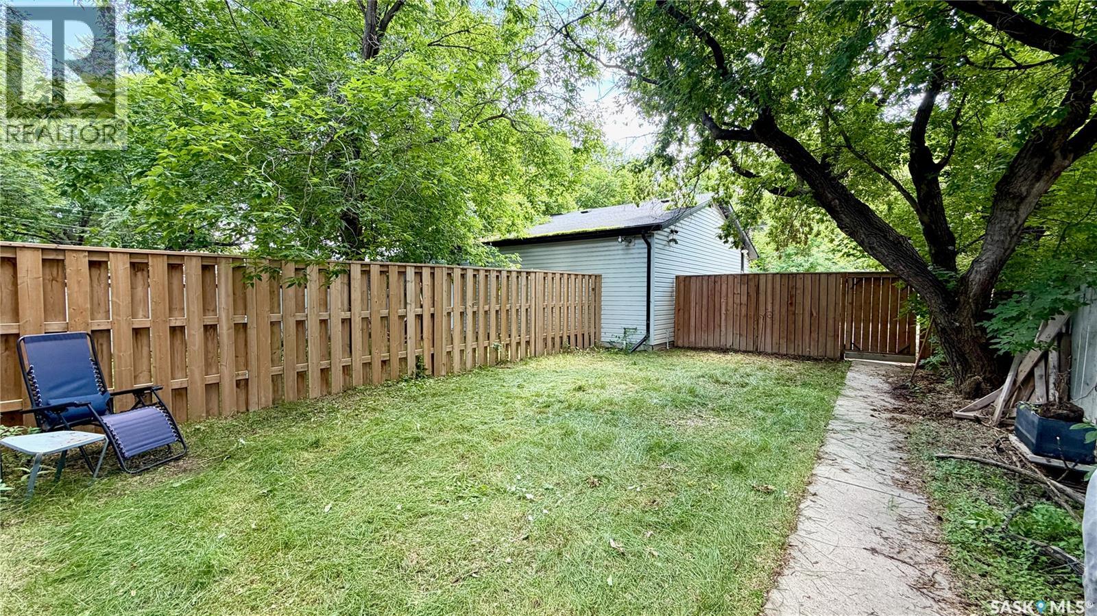 #409 109th STREET W - 16