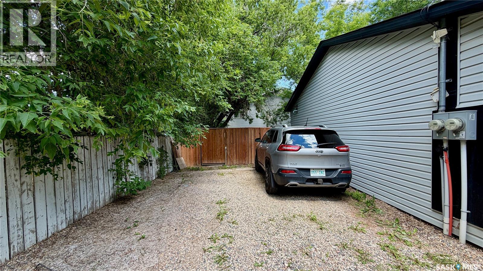 #409 109th STREET W - 18