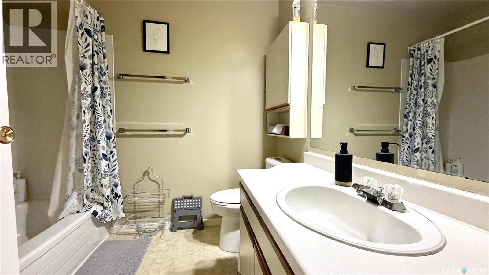 #409 109th STREET W - 24