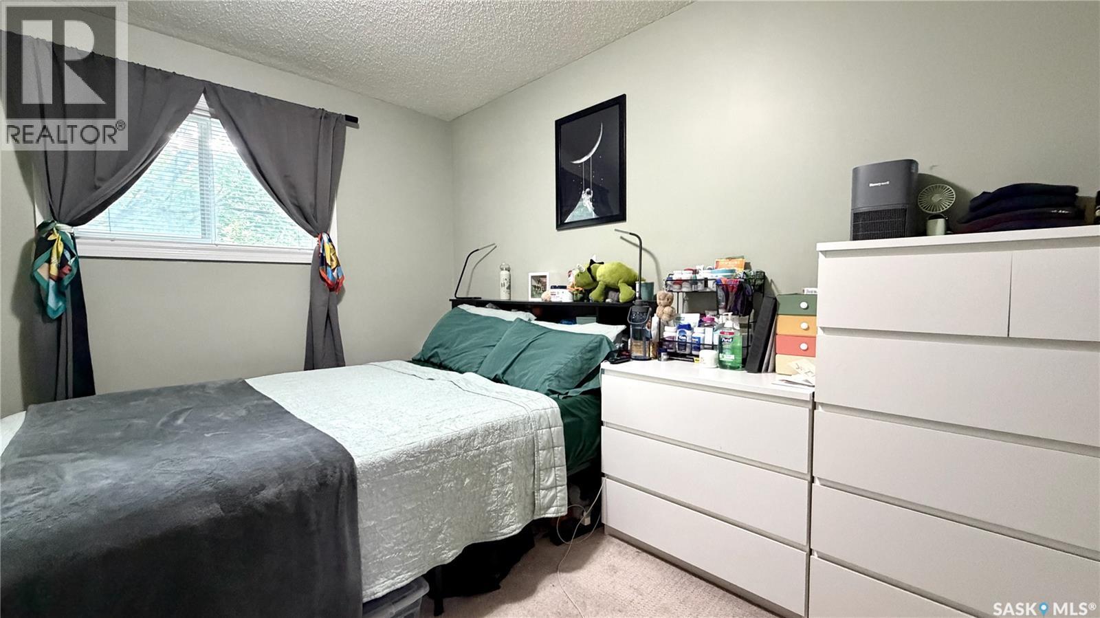 #409 109th STREET W - 26