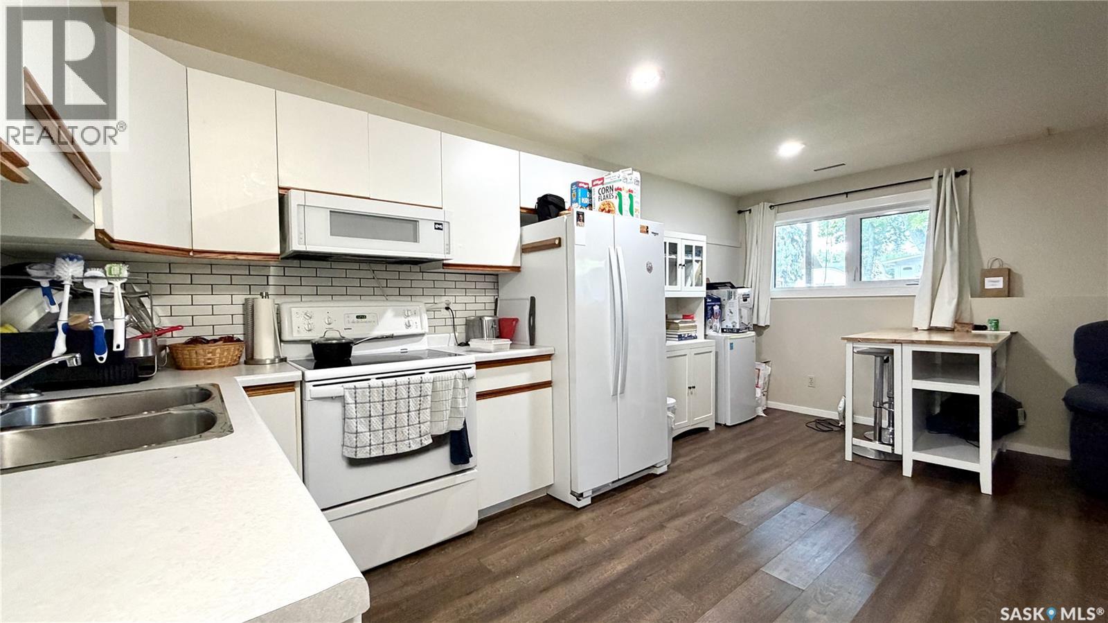 #409 109th STREET W - 29