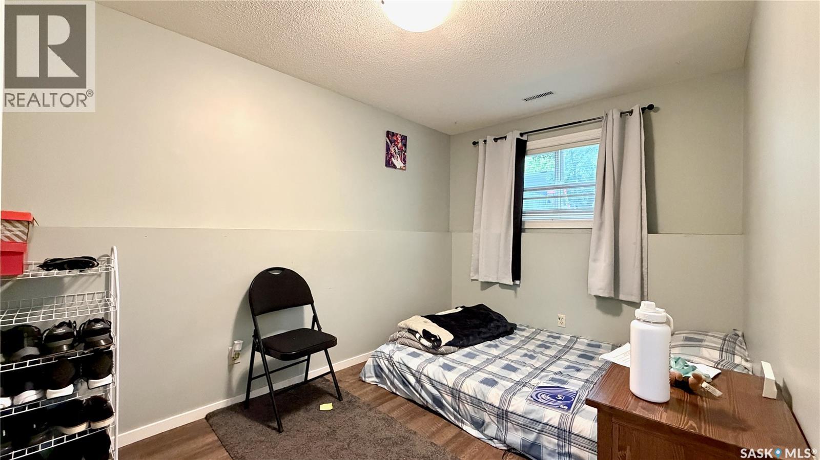 #409 109th STREET W - 36