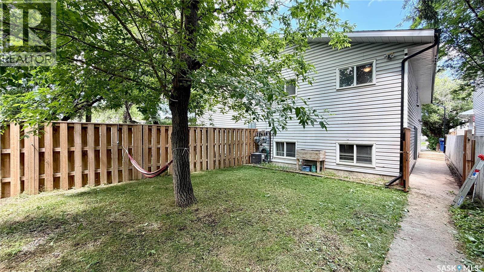 #409 109th STREET W - 39
