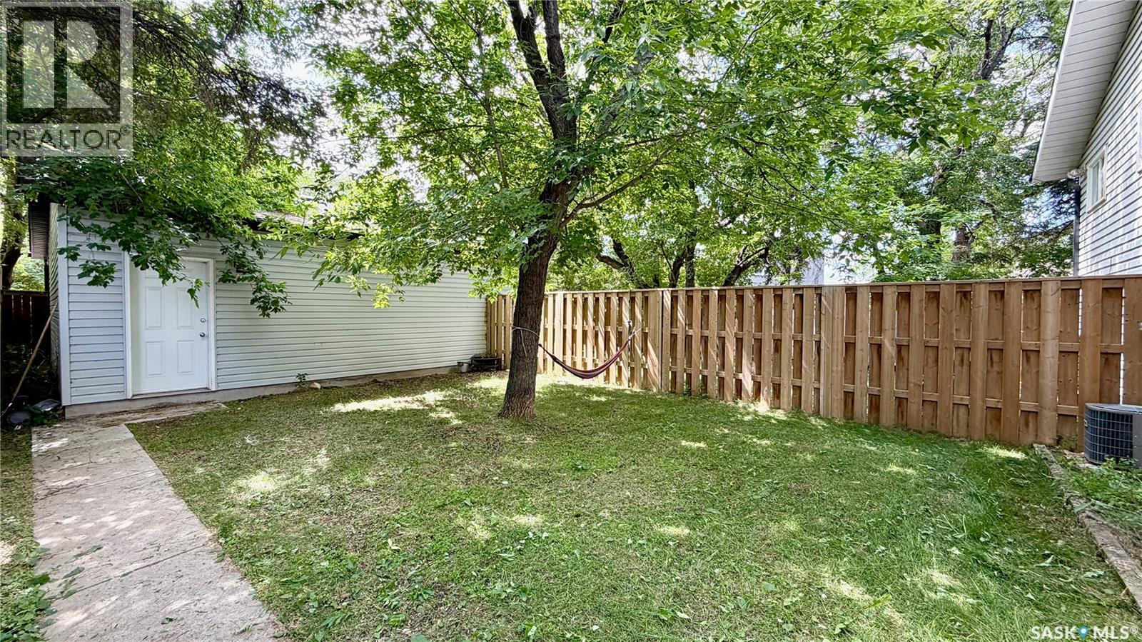 #409 109th STREET W - 40