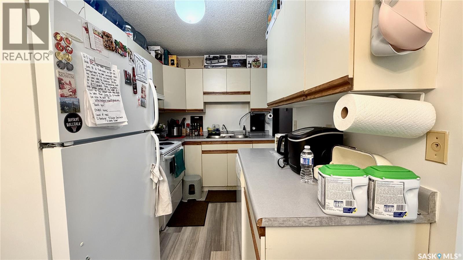#409 109th STREET W - 6