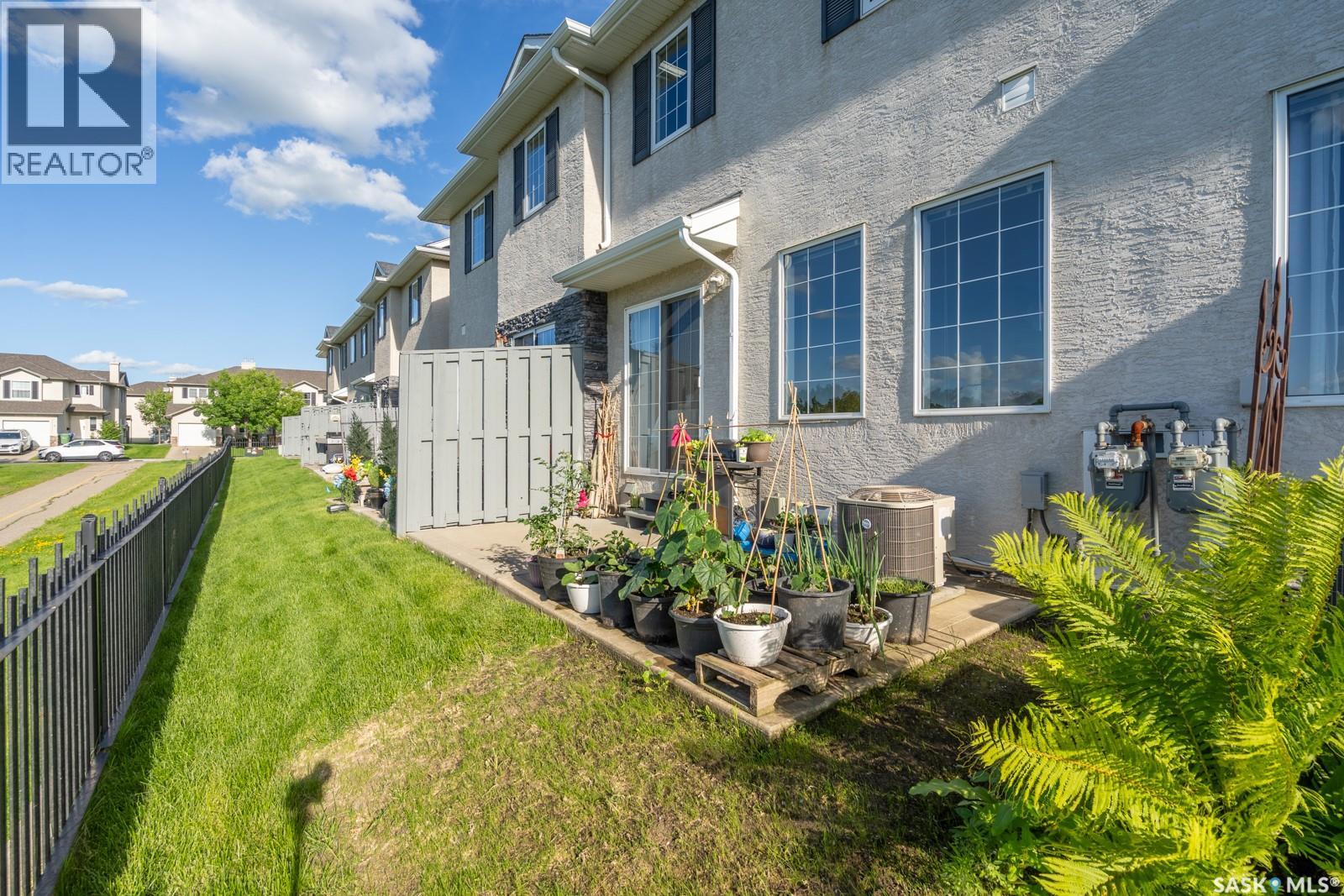 30 2400 Tell PLACE — photo 32