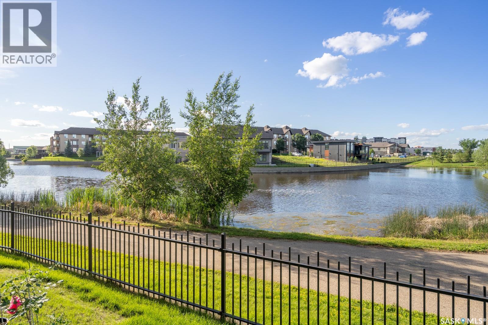 30 2400 Tell PLACE — photo 33