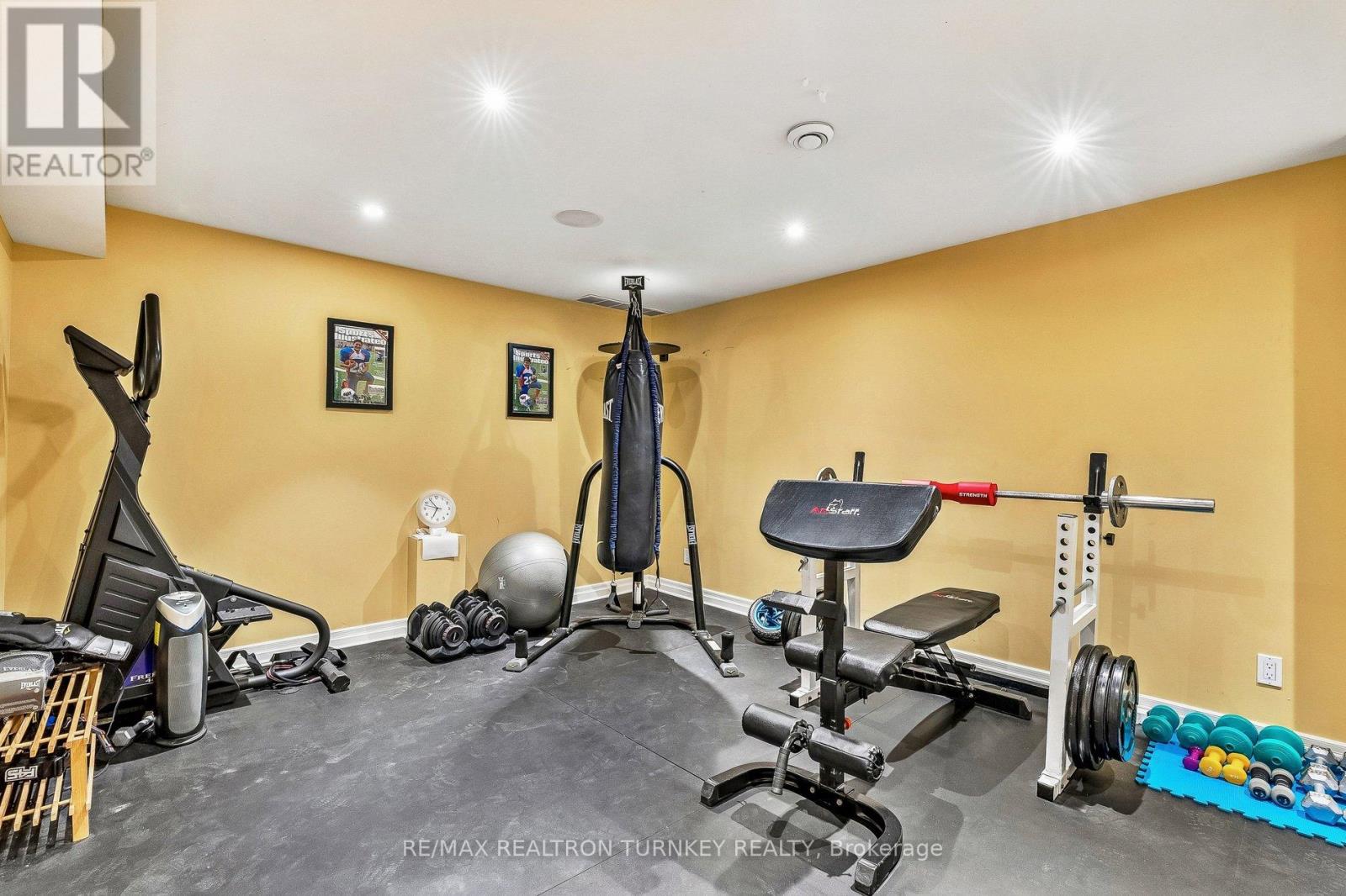 638 GAGNON PLACE - Image 35