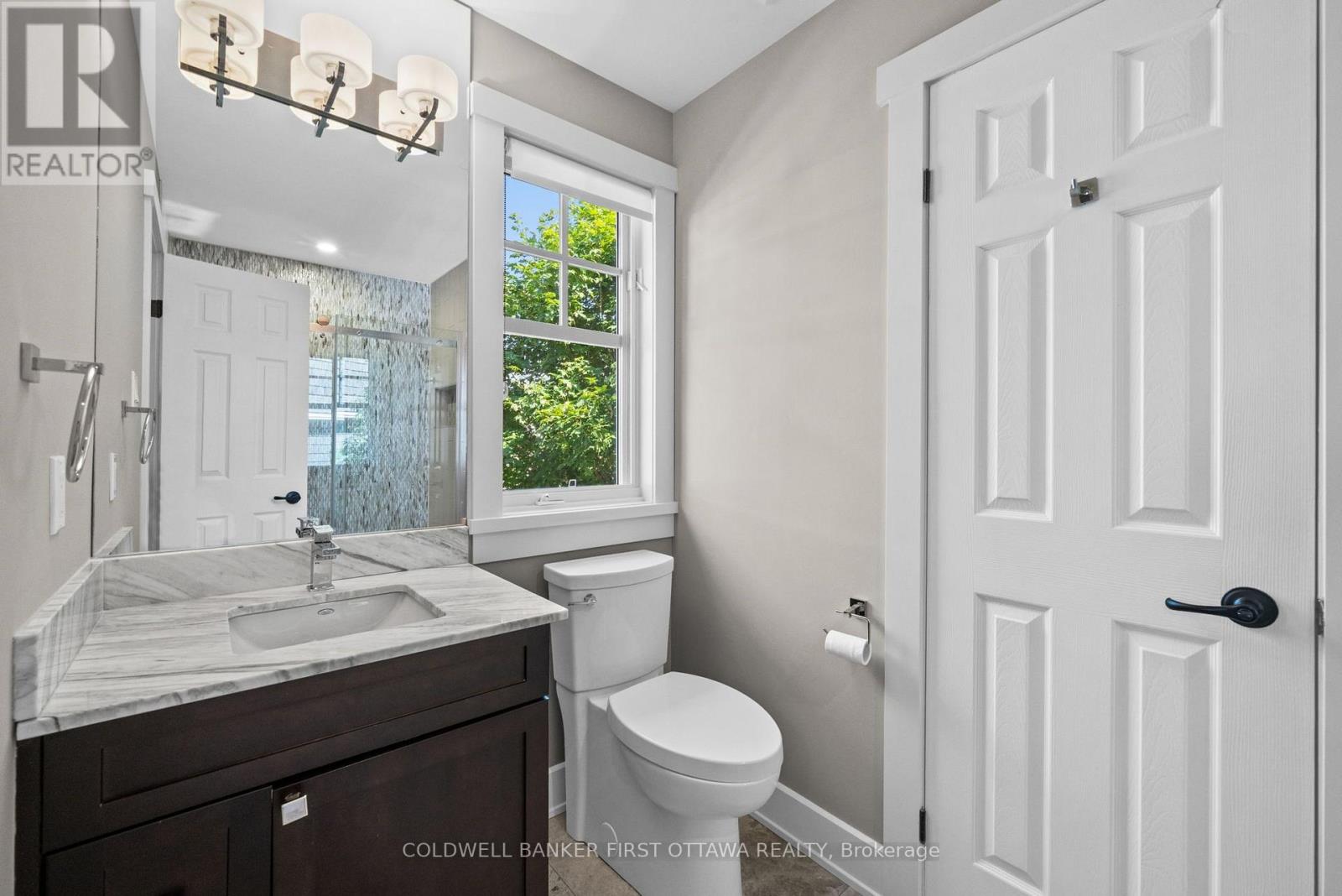 6 Bed, 5 Bath House for Sale in Ottawa – 58 IRONSIDE COURT, Ottawa – MLS# X13541740 - Image 27