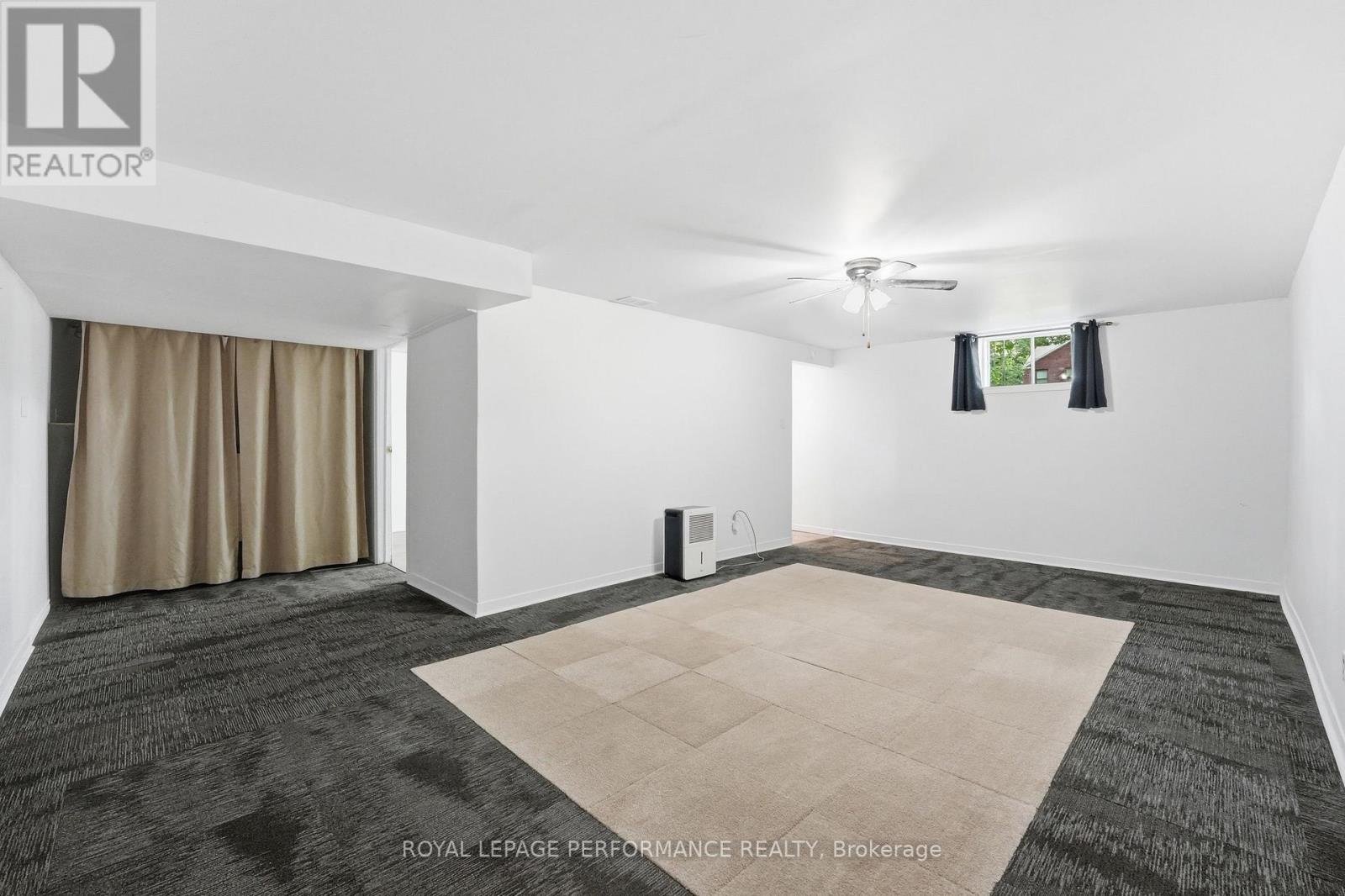 1084 Eadie Road