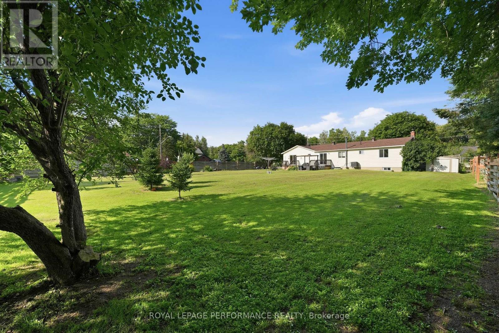 1084 Eadie Road